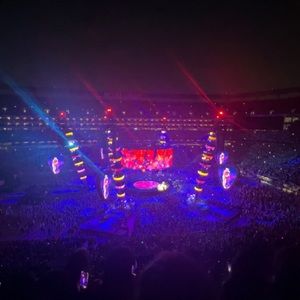 Meet your Posher, Luciana